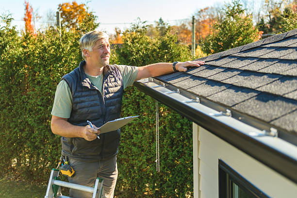 Professional Roofing technician working in Modoc, SC
